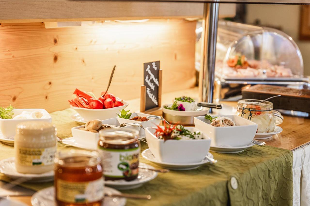 Bio-Bauernhof-Hotel Matlschweiger Lassing  المظهر الخارجي الصورة